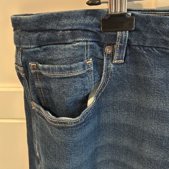 American Eagle outfitters jeans
Curvy mom, Jean stretch
Size 20 long - Picture 4 of 15